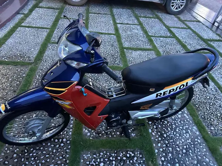Honda Wave красный, синий, черный