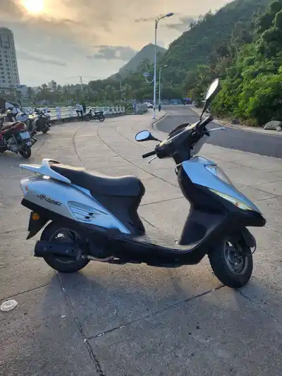 Honda Esky 125 (spacy, stream)