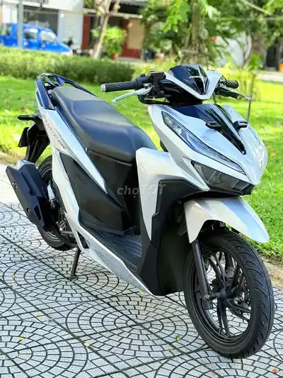 Honda Vario 150 Smartkey Серебристый