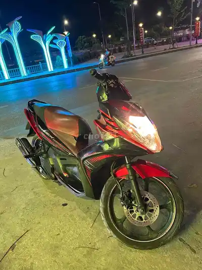 Yamaha Nouvo SX черно-красный