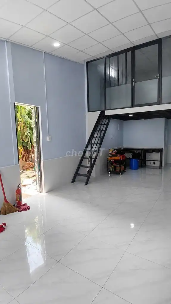 Аренда дома, ул. Куок Ло 50, Бинь Чань, 60 м²