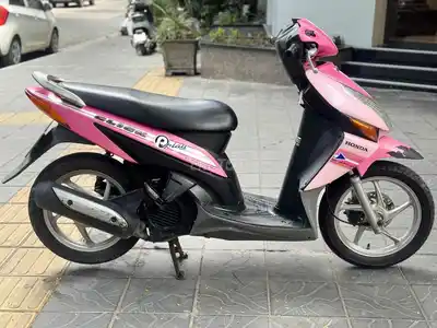 Honda Click Play розового цвета в отличном состоянии от собственника