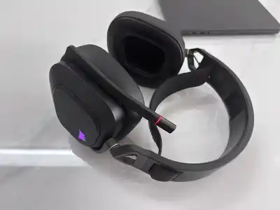 Беспроводная гарнитура Corsair HS80 RGB Wireless