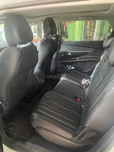 Peugeot 5008 2019 Белый 47 553 км