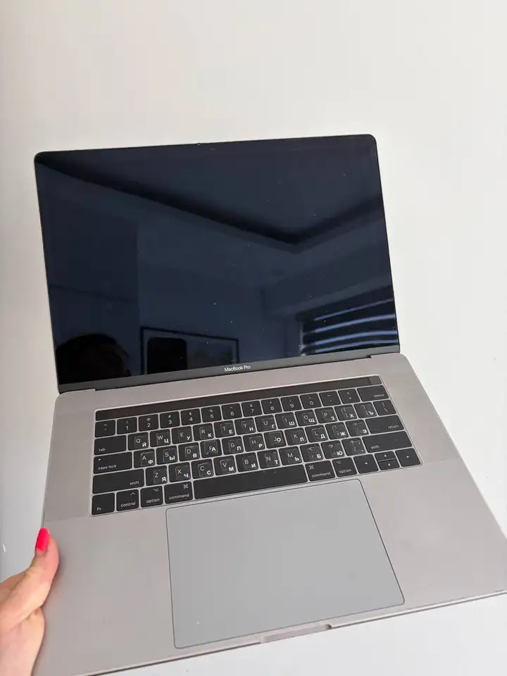 Apple MacBook Pro 15”