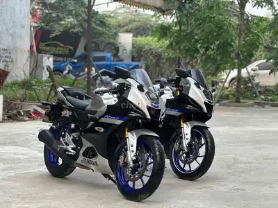 Yamaha R15M 2025 Серебристый черный
