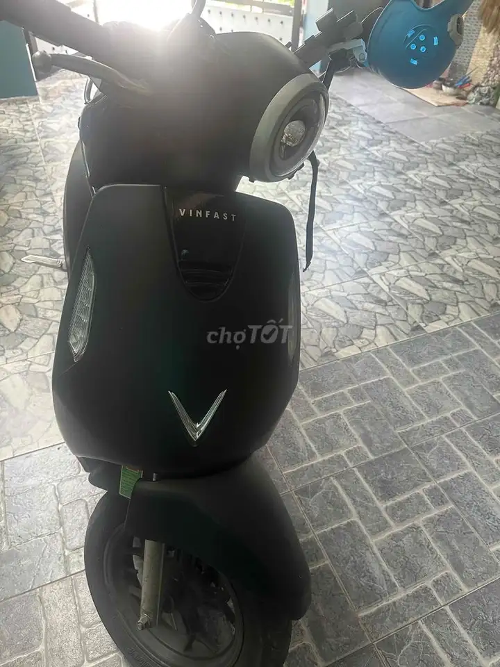 Vinfast Evo Grand, черный, пробег 6200 км