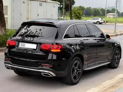 Mercedes-Benz GLC300 4Matic 2020 Черный 70000 км в идеальном состоянии