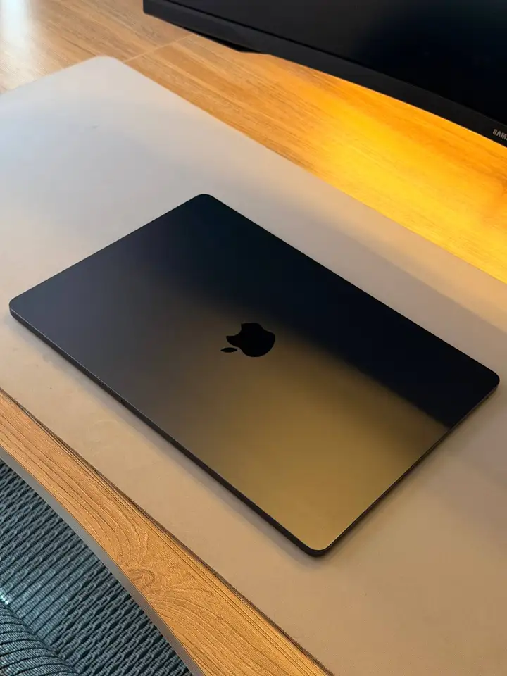 MacBook Air 15" M4 2025 Midnight