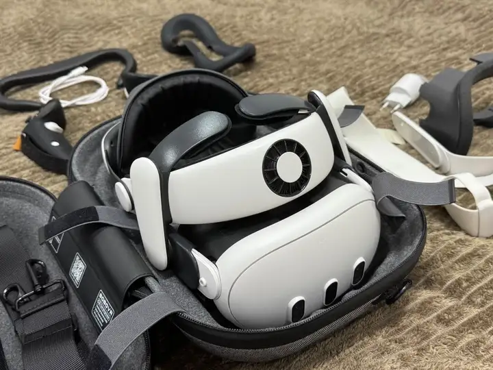Meta Quest 3 512GB + комплект BOBOVR