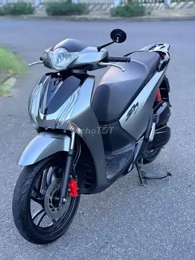 Honda SH 150i цвет серый ламбо госномер 43
