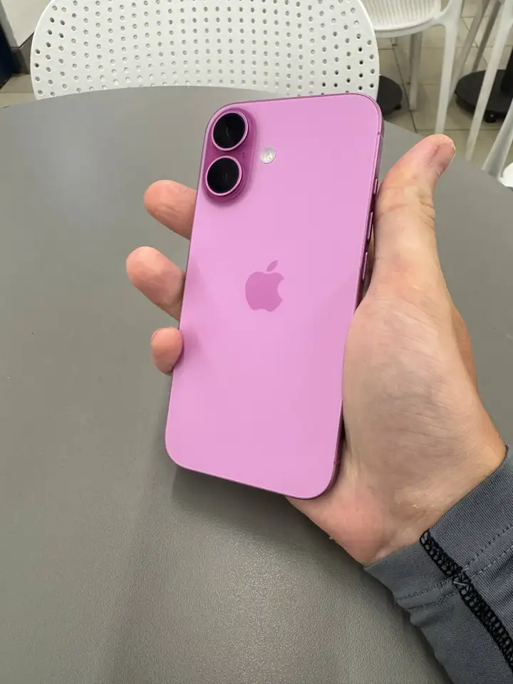 iPhone 16 128 ГБ