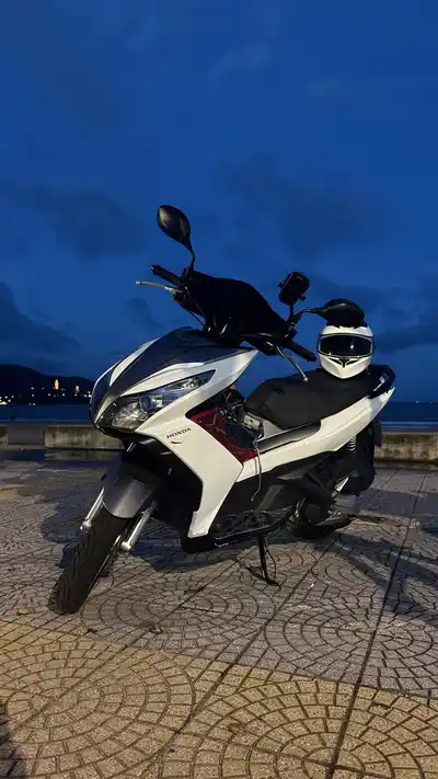 Honda Air Blade 125 (2013), белый перламутр