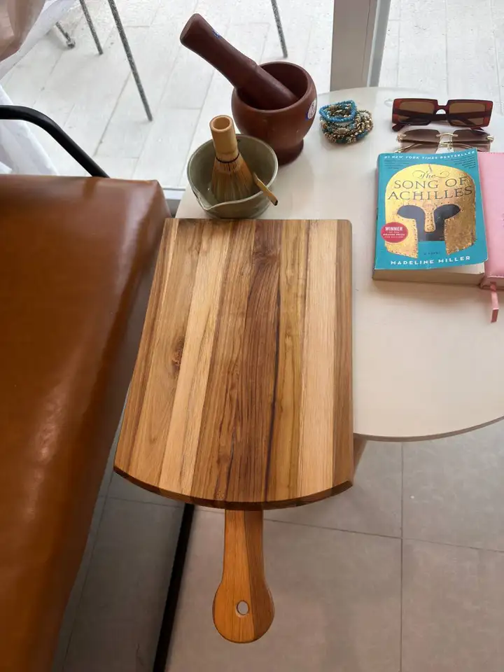 Книга «Песнь Ахилла» на английском, розовый ежедневник, очки, набор для матчи, ступка, сет топ и юбка