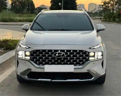 Hyundai SantaFe 2023 2.5 Premium Full белый