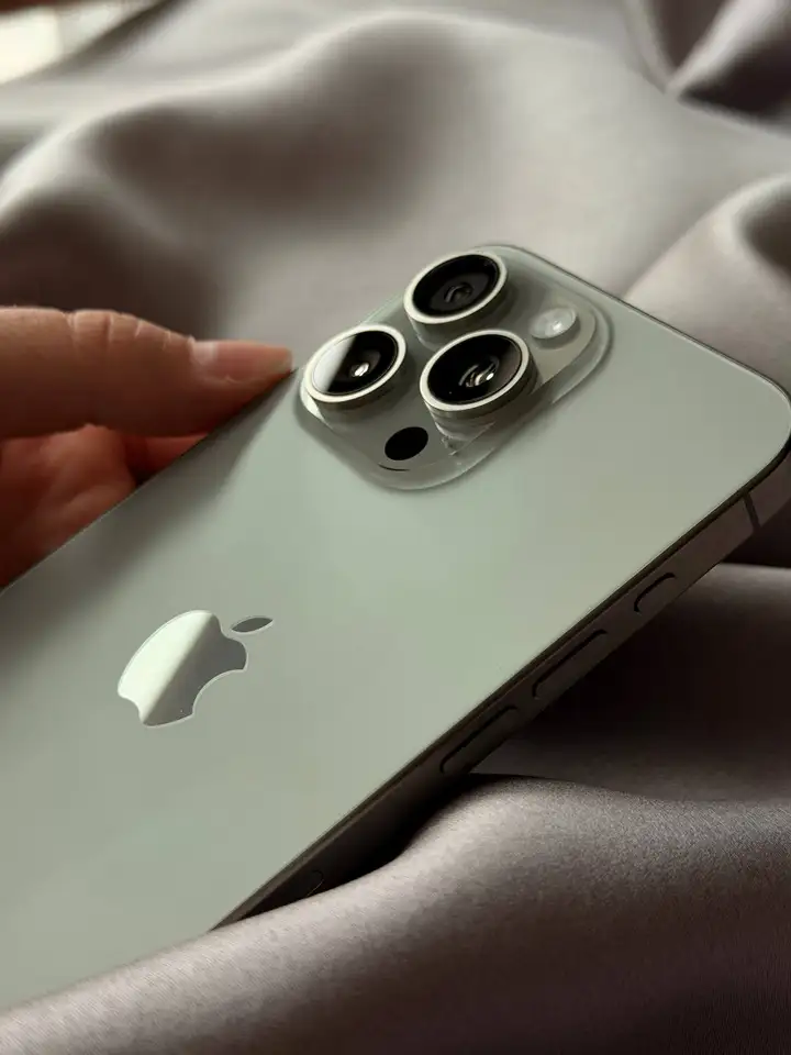 iPhone 15 Pro Max 512 ГБ Natural Titanium