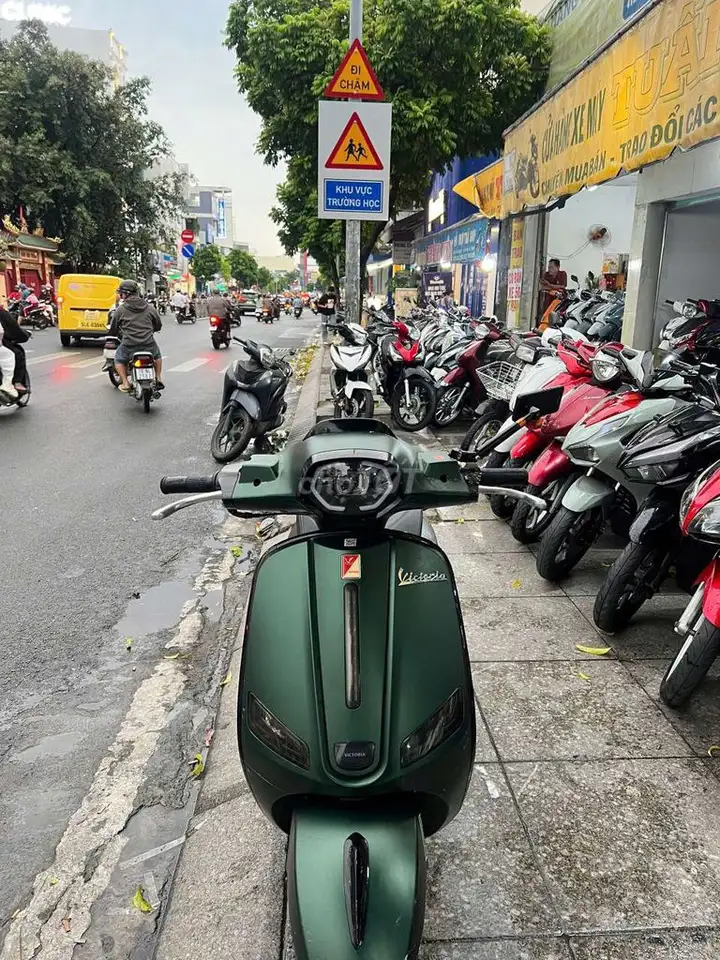 Vespa 50cc 2025 Синий Б/У