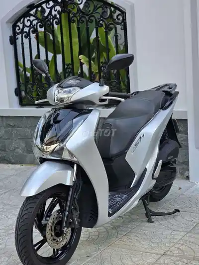 Honda SH 2019 Порше Редкое серебро