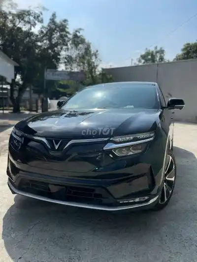 VinFast VF8 Plus AWD 2023 - 645 миллионов