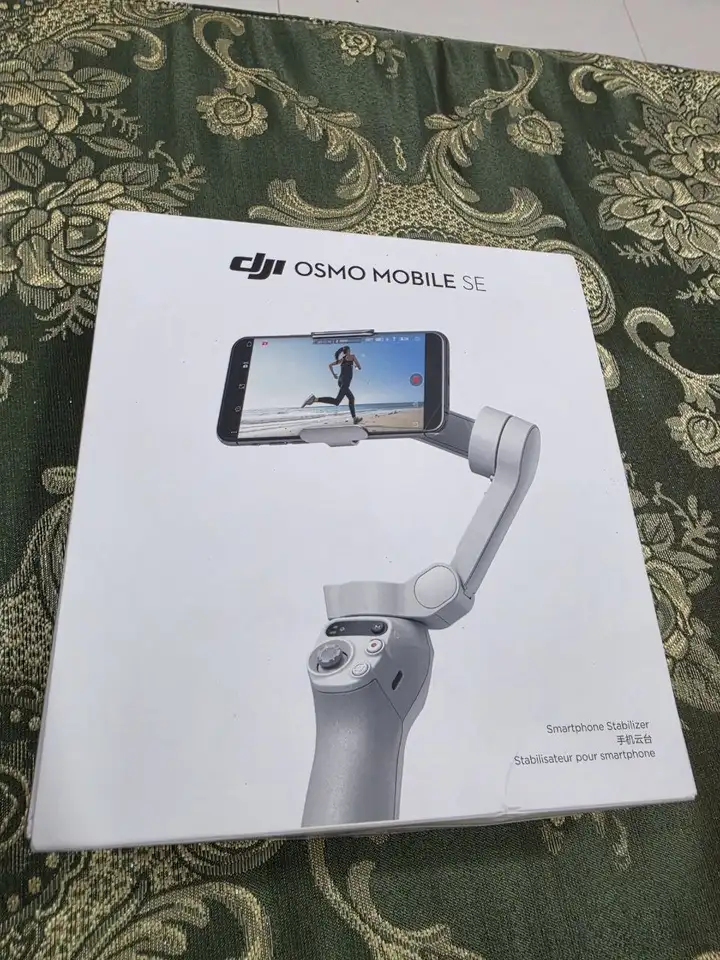 Стабилизатор DJI Osmo Mobile SE