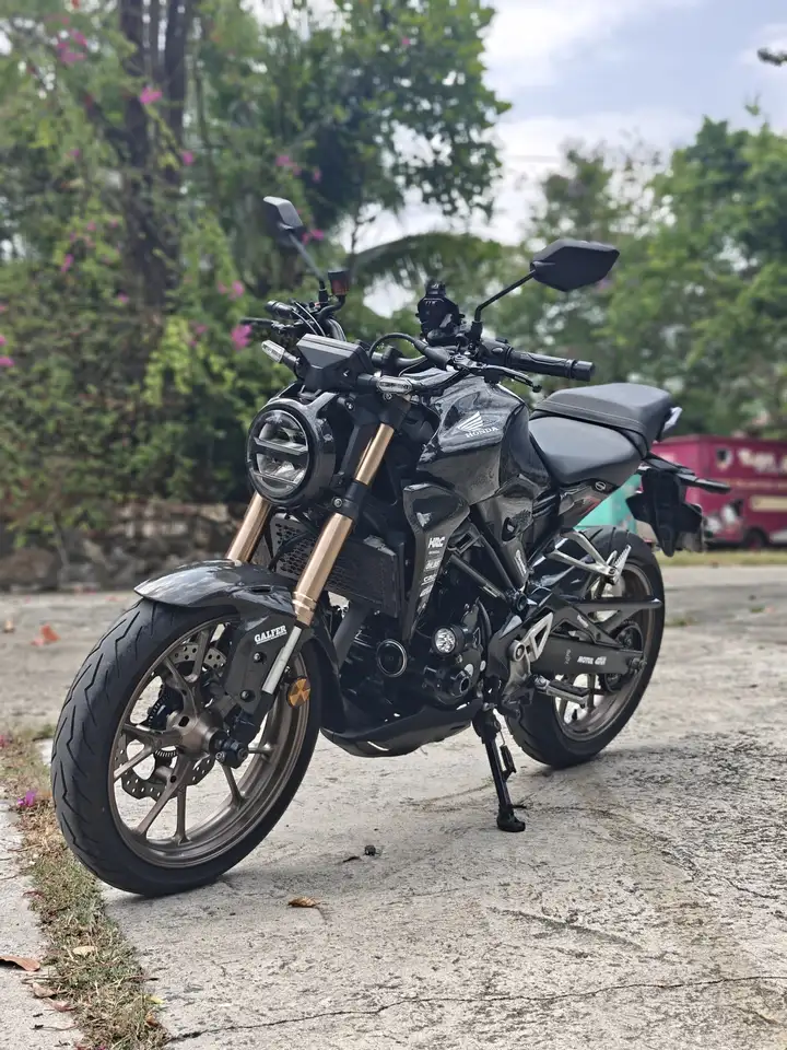 Honda CB300R