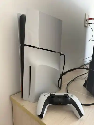 PS5 Slim с дисководом