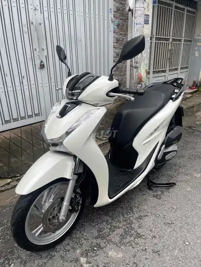 Honda SH 150i 2021 один хозяин, родной мотор, идеальное состояние