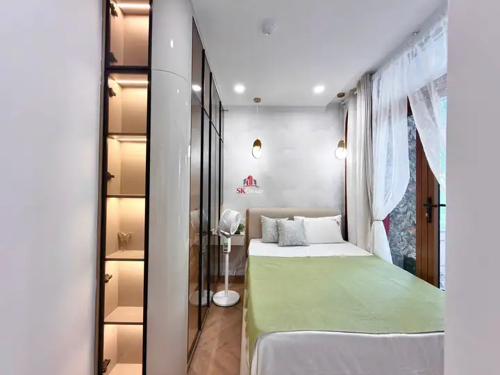 Пентхаус 100м², 2 спальни, терраса, джакузи