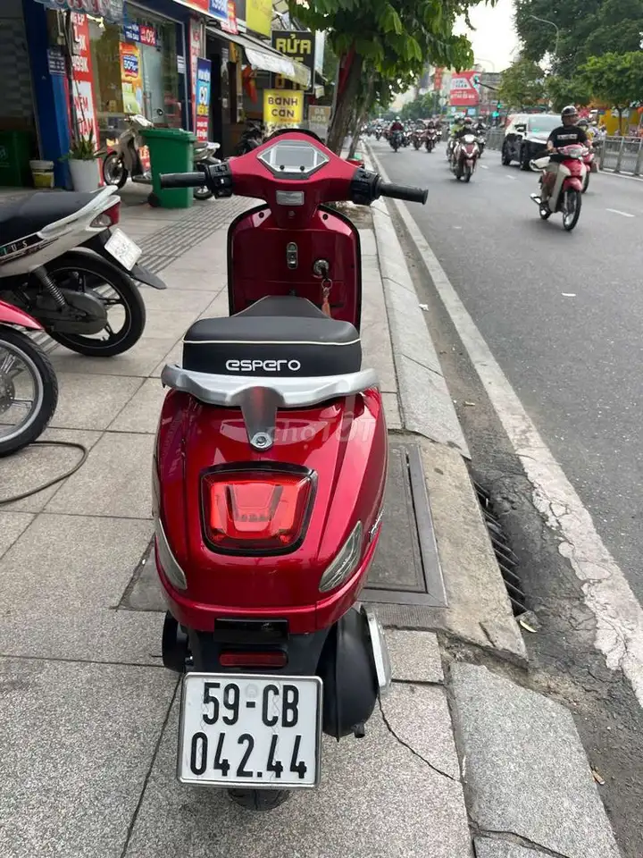 Honda 50cc скутер 2024 Красный Состояние 90%