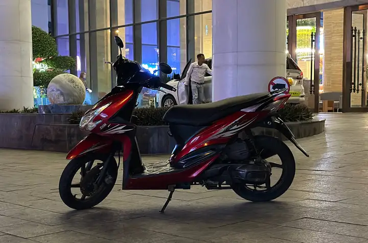 Скутер SYM Attila 125 куб