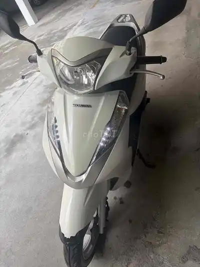 Honda Lead 2014 Белый Вьетнам
