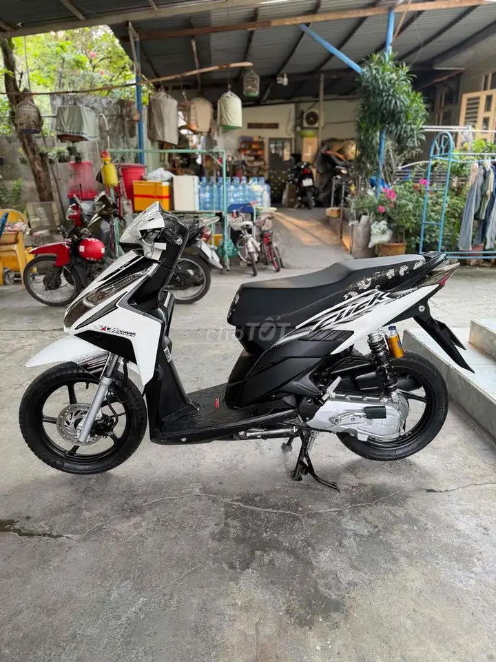 Honda Click Thai 2012 белый черный