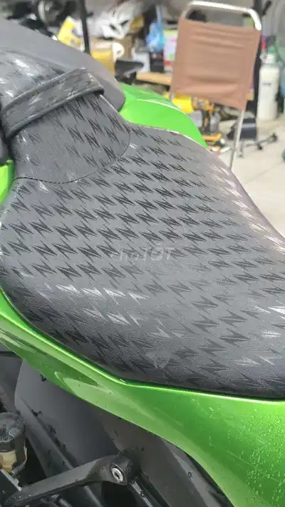 Kawasaki Z1000 2015 Зеленый