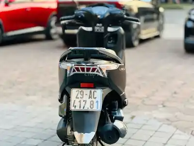 Honda Lead 125 2026 светодиодные фары черный матовый как новый