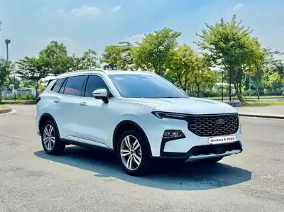 Ford Territory X 2025 максимальная комплектация Белый 7 000 км