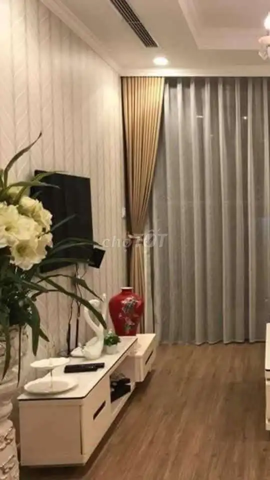 Cần Cho Thuê Nhà Để Ở Tầng 2 Khép Kín Đủ Đồ Tại 71 Hai Bà Trưng HN