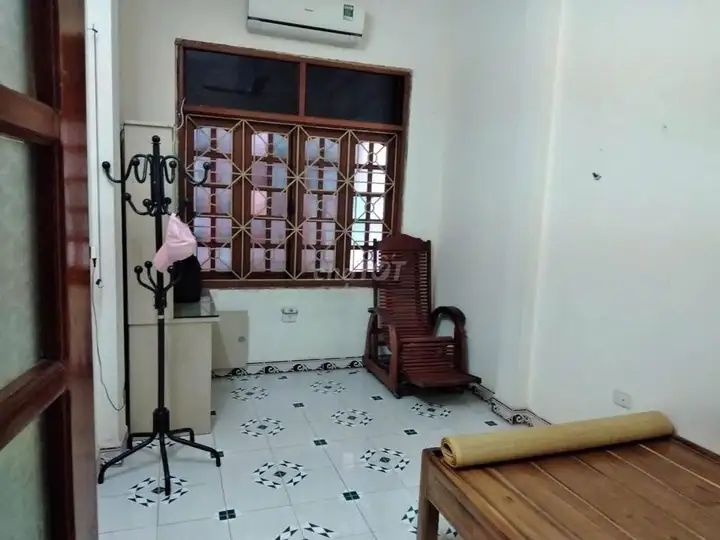 Cho thuê nhà riêng 45m2 x 4 tầng ngõ 3 Thái Hà, Đống Đa