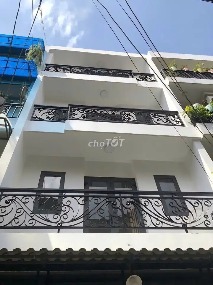 Дом, 377/2B Le Quang Dinh, P.5, Q.Binh Thanh