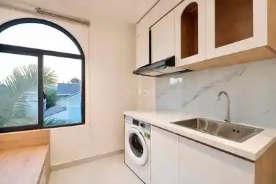 Новый апарт-комплекс, полный набор мебели, своя стиральная машина