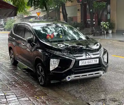 Mitsubishi Xpander 2021 Черный Автомат