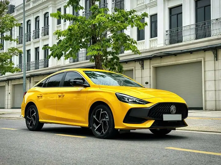 MG 5 Luxury AT 2022, пробег 30 тыс. км