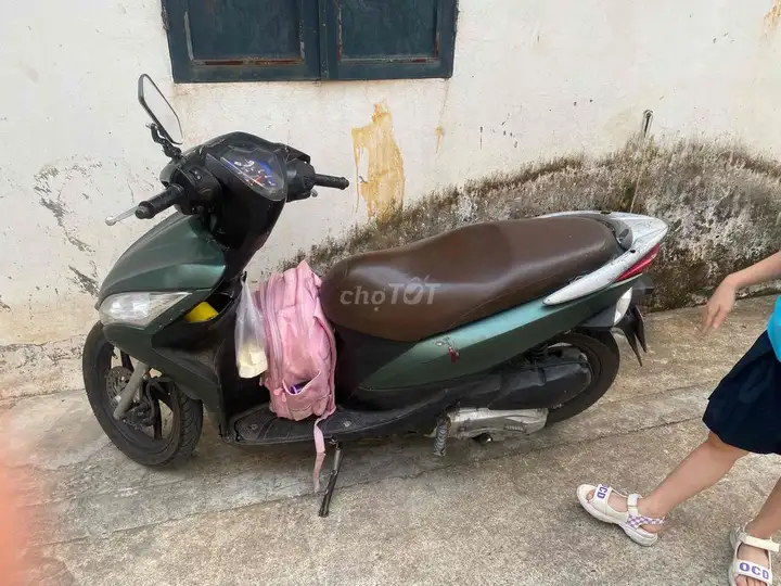 Honda Vision 2012, оливковый