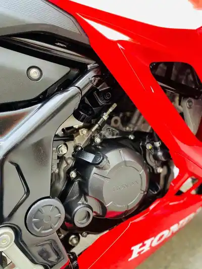 Номерной знак HONDA CBR150 ABS FI TP новый снегоход