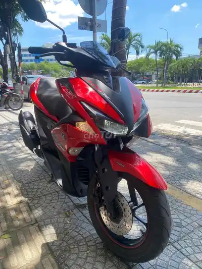 Мотоцикл Yamaha NVX 155cc Smartkey, ABS, масляные амортизаторы 2024