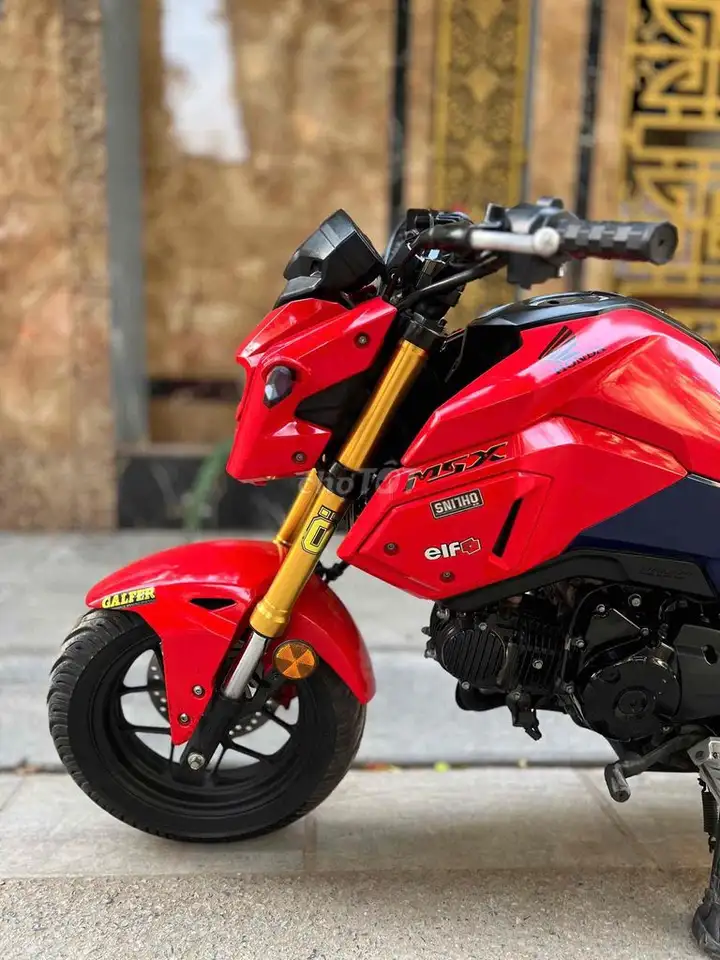 Honda MSX125 2022, красный/синий, 5000 км