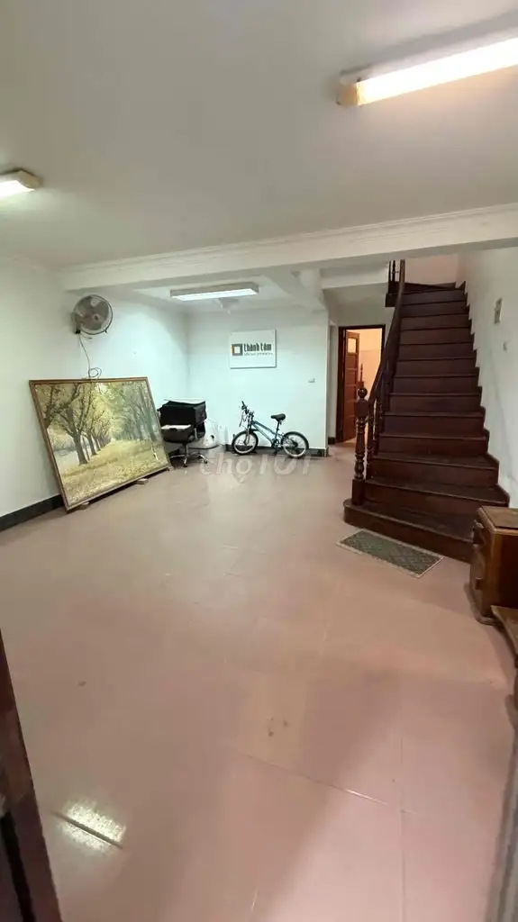 Дом в переулке 36 Дао Тан, 70м² x 4 этажа, 4 спальни