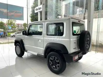 Suzuki Jimny 1.5L 4x4 AT 2025