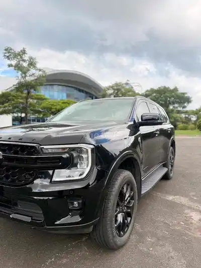 Ford Everest Sport 2023, 38 000 км, черный
