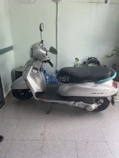 Специальное предложение Yamaha Grande 2019, серебристо