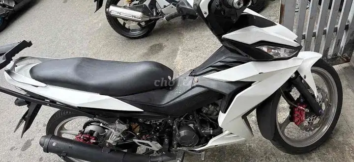 Honda Winner 150 2019 белый 40000 км